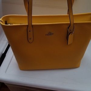 Coach City Zip Tote- Yellow